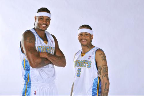 欧冠战报：格鲁克双响，阿贾克斯4-2逆转卡拉巴克收获首胜（欧冠焦点战：格鲁克梅开二度，阿贾克斯4-2翻盘卡拉巴克迎来首胜）