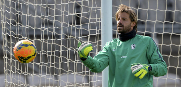 安帅执教巴西后共征召48名球员，吉马良斯是唯一8场比赛全勤（安切洛蒂执掌巴西后累计征召48人，唯有吉马良斯8战全勤）