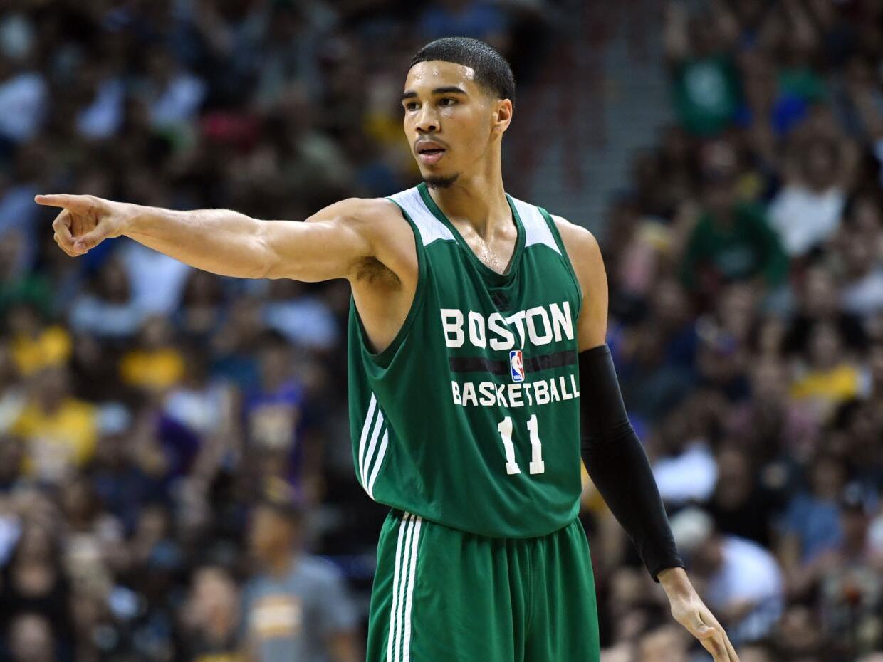 球迷：请你继续保持这个火力！（球迷：请继续火力全开！）