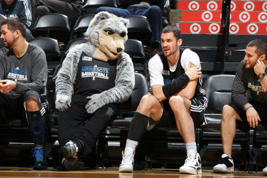 平均23.34岁，巴萨昨日首发阵容是队史近95年最年轻11人（巴萨昨日首发平均23.34岁，创近95年最年轻11人纪录）